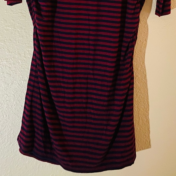 SOLD✨Liz Lange)Maternity Dress•Size Medium✨ - Picture 4 of 5